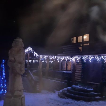 Guest House Dikiy Zrub Ворохта Екстериор снимка
